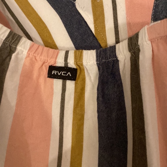 RVCA crop striped top size Medium - Picture 4 of 5
